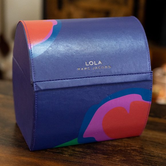 Lola by Marc Jacobs Treasure Chest Display Storage Box 🌸 - Picture 1 of 5